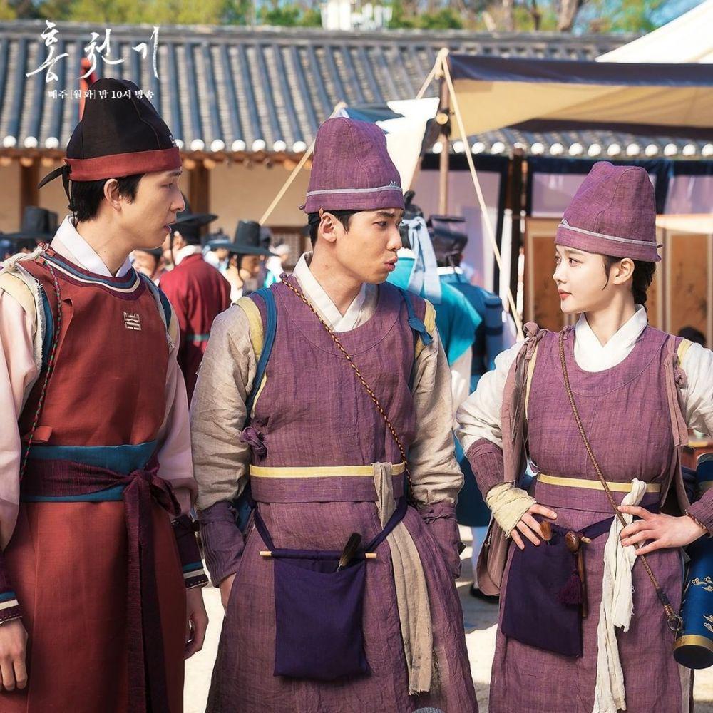 Hong Kyung, Hong Jin Gi dan Kim Yoo Jung di drama Red Sky (instagram.com/sbsdrama.official)