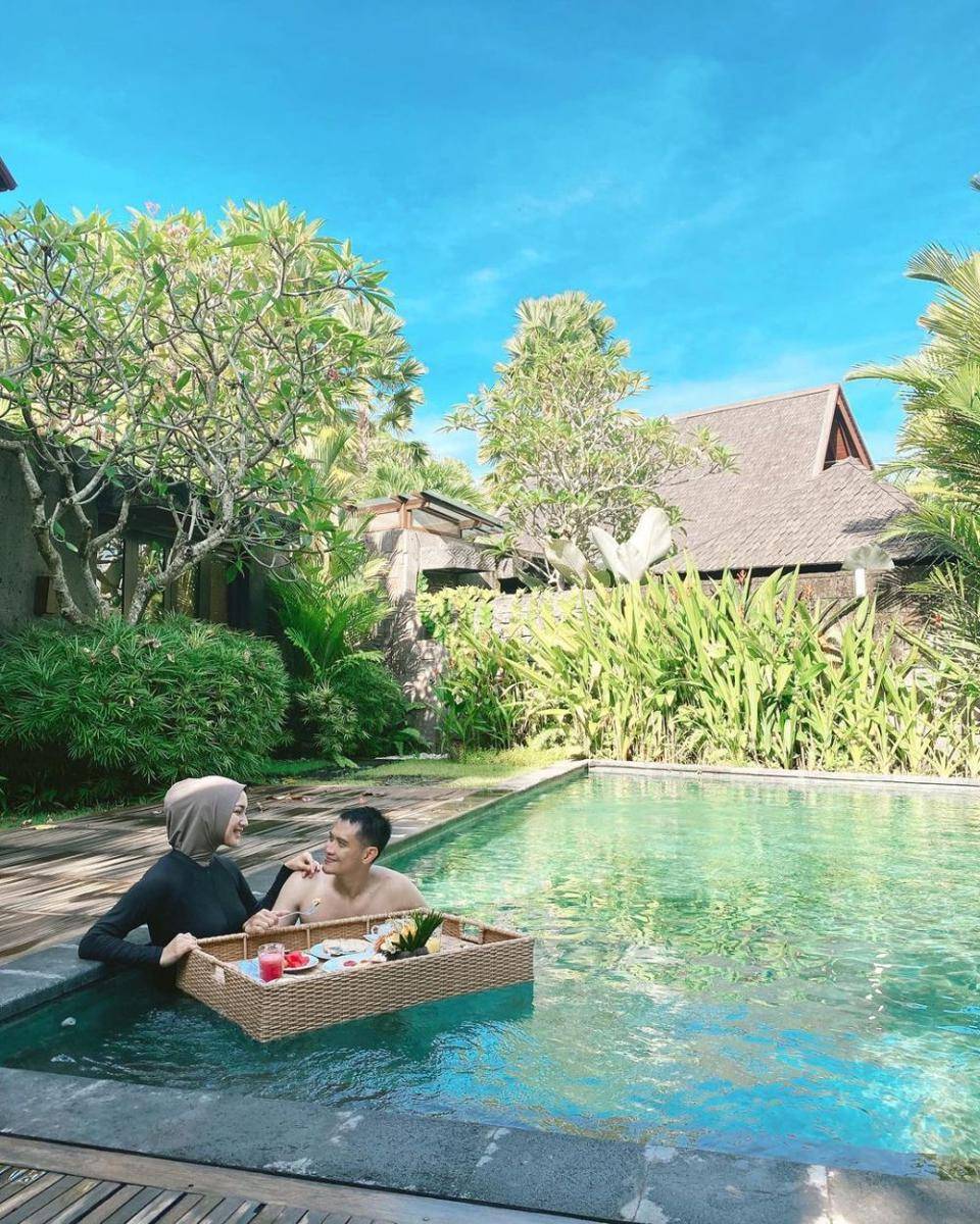 Potret liburan Rezky Aditya dan Citra Kirana di Bali. (instagram.com/citraciki)