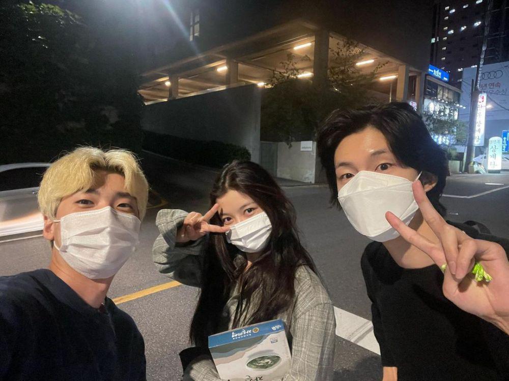 Hong Jin Gi, Kim Yoo Jung dan Hong Kyung (instagram.com/rare_773)