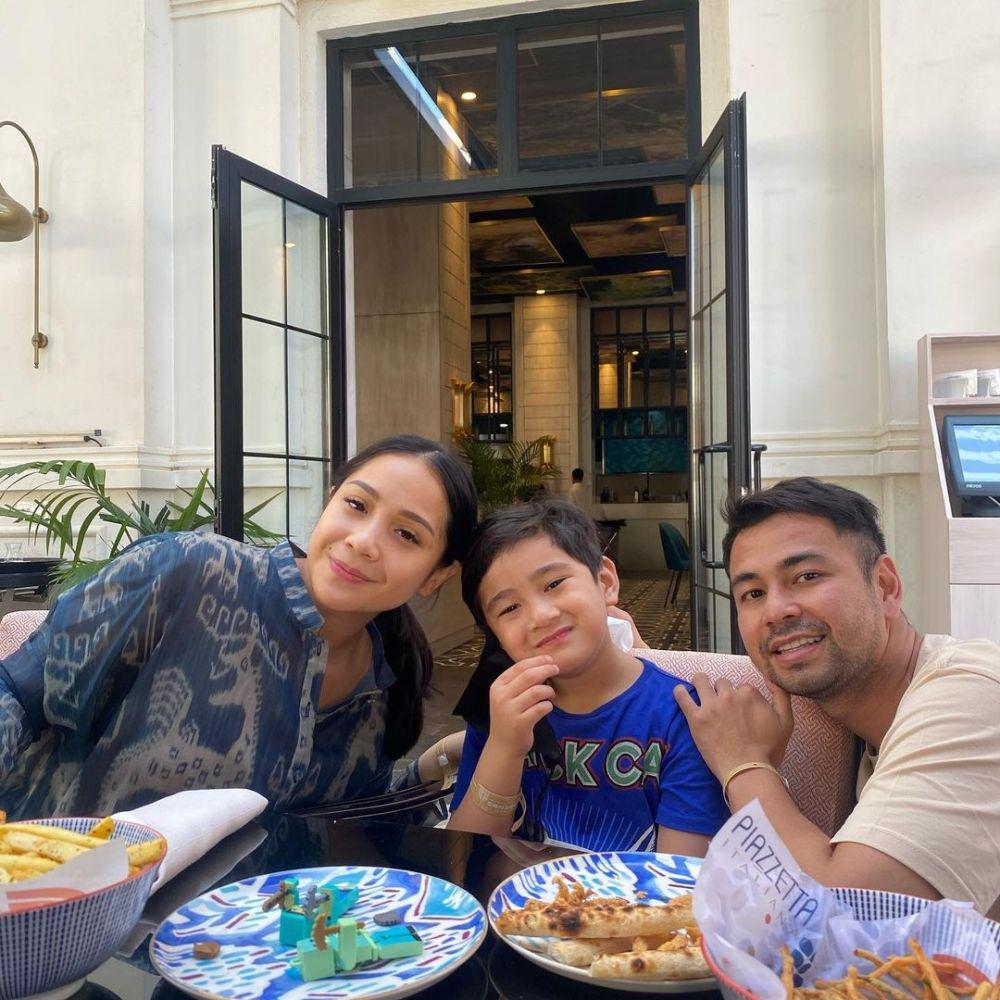 potret keluarga Raffi Ahmad (instagram.com/raffinagita1717)