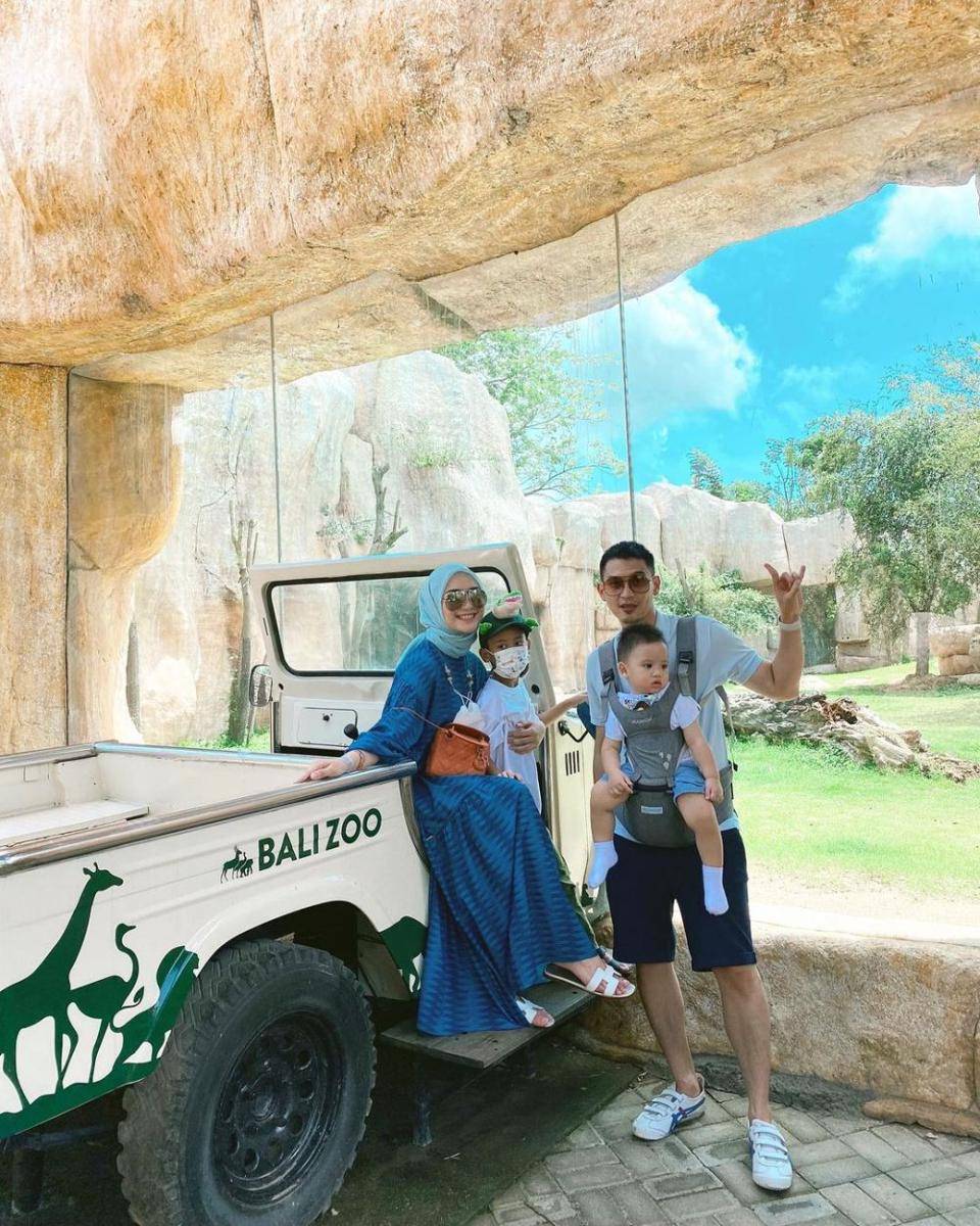 Potret liburan Rezky Aditya dan Citra Kirana di Bali. (instagram.com/citraciki)