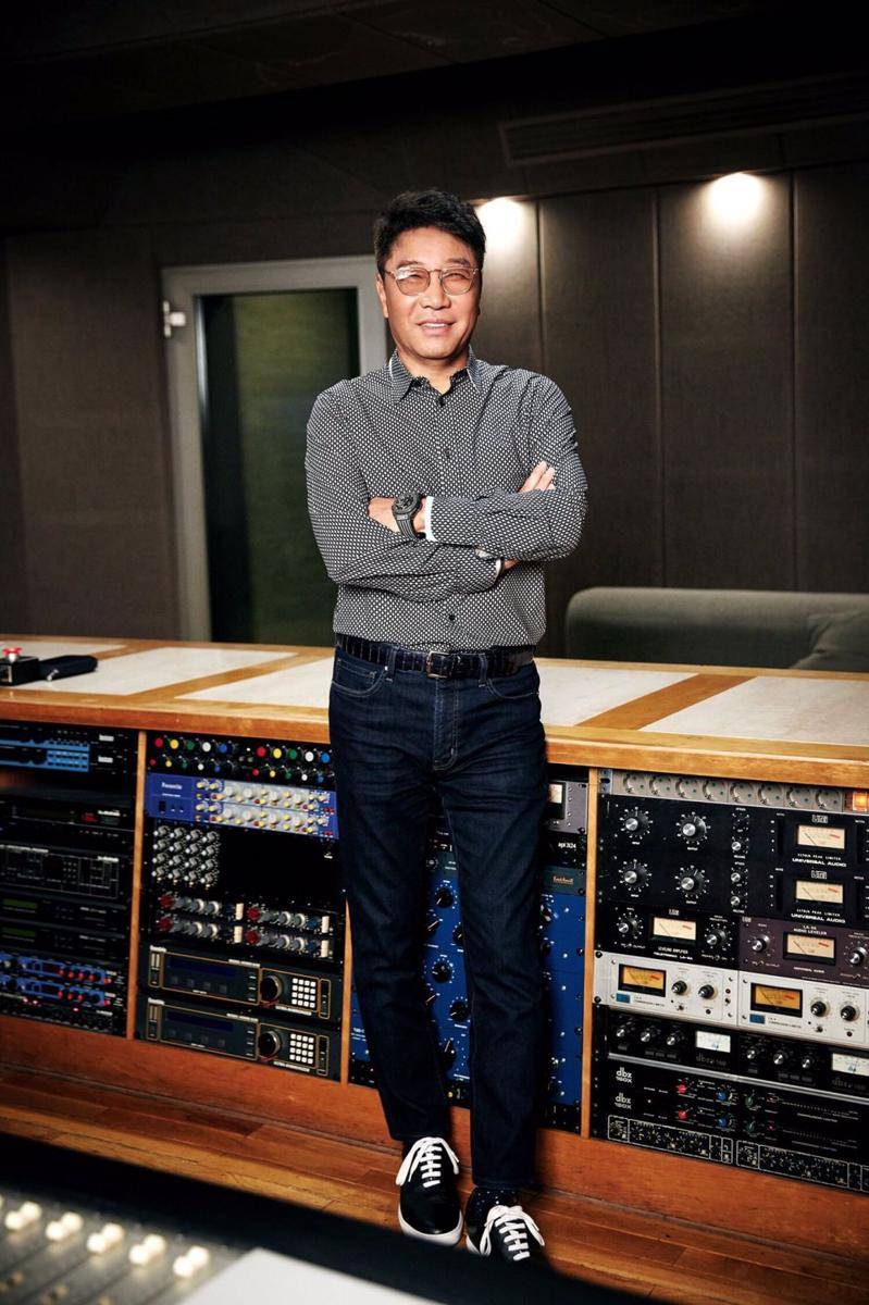 profil pendiri SM Entertainment, Lee Soo Man (twitter.com/SMTOWN_Idn)