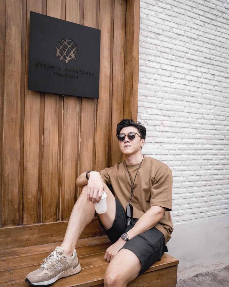 Celana pendek ala Chao Chavalit (instagram.com/chao_ctn)