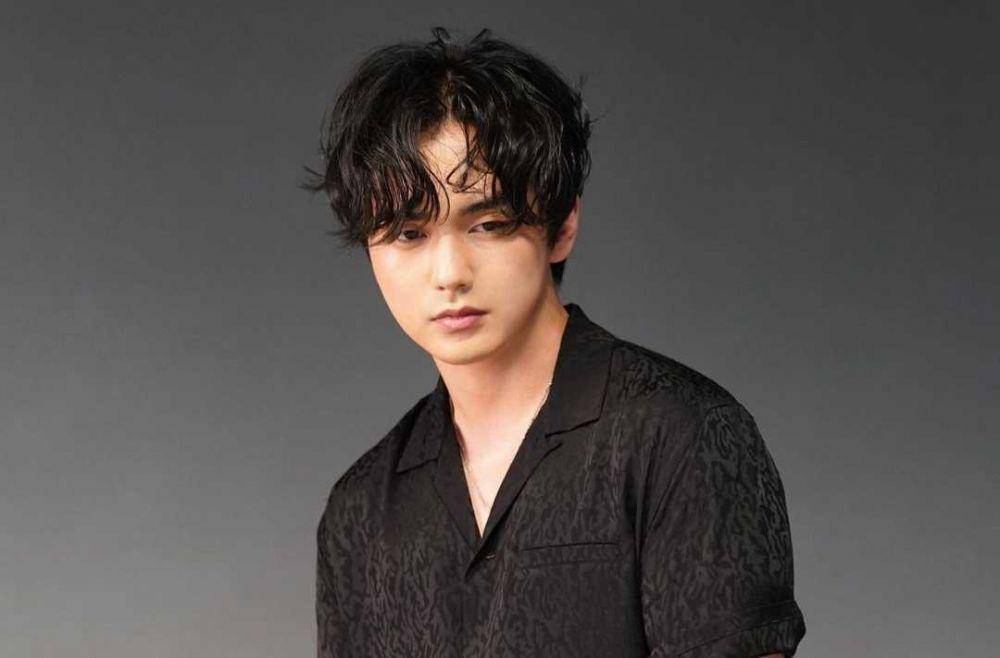 Potret Yoo Seung Ho (instagram.com/storyjcompany)