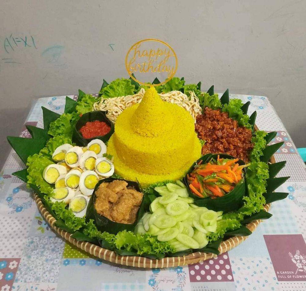ilustrasi nasi kuning (instagram.com/yuni_florentina)