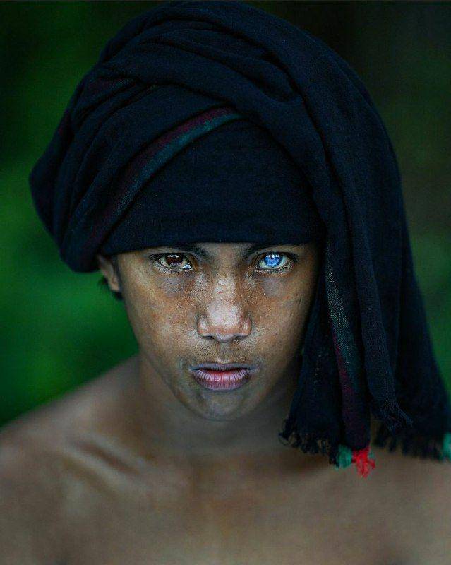 potret orang dari suku Buton bermata biru (instagram.com/geo.rock888)