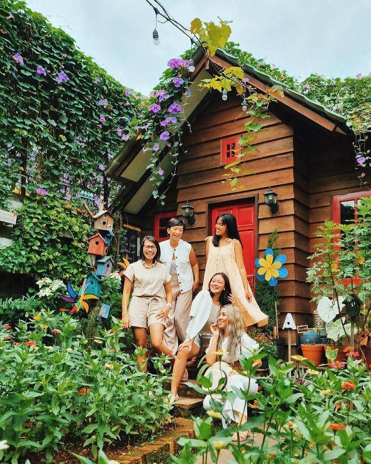 Mandira’s Garden (Instagram.com/jovitaayu)