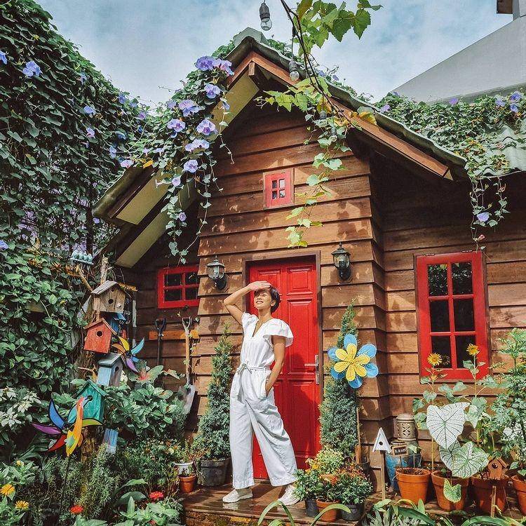 Mandira's Garden (Instagram.com/swankytraveler)