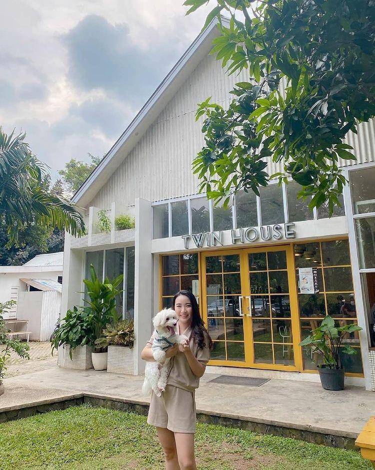 Twin House Coffee & Kitchen (Instagram.com/twinhouse.id)