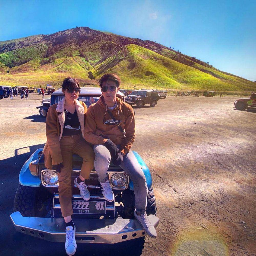 Gaya Couple Via Vallen. (instagram.com/chevra_yo88)
