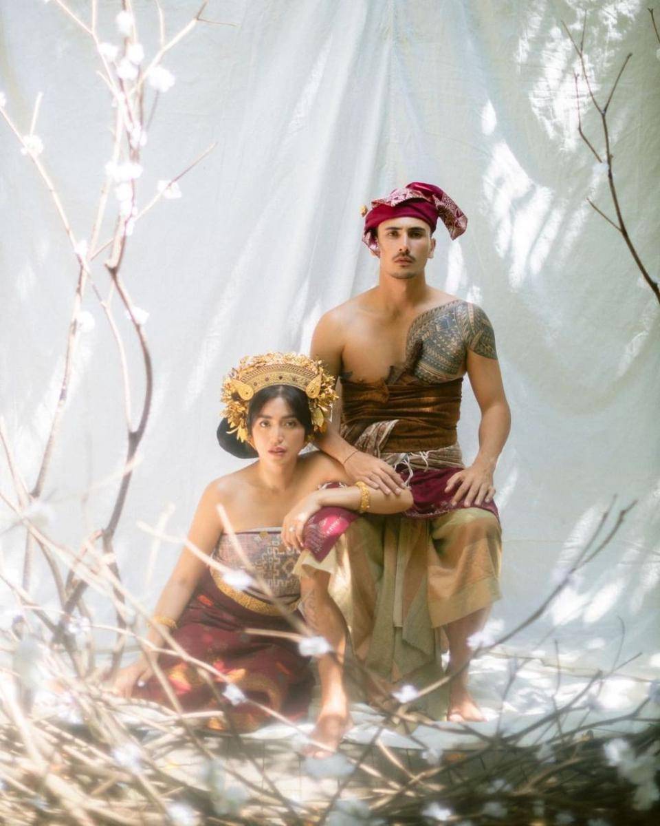 Prewedding Jessica Iskandar dan Vincent Verhaag dengan adat Bali. (Joe Setiawan via Instagram.com/inijedar)