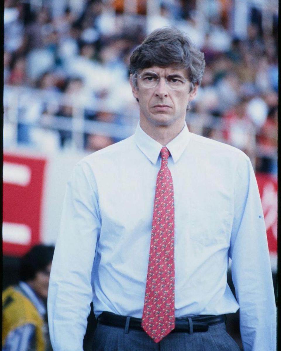 potret Arsene Wenger (instagram.com/jleagueintl)