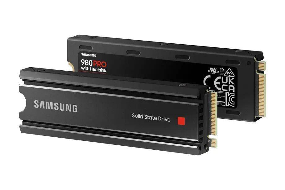 Samsung 980 Pro dengan heatsink (theverge.com)