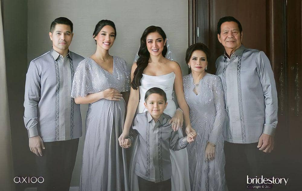 potret keluarga besar Jessica Iskandar (instagram.com/inijedar)