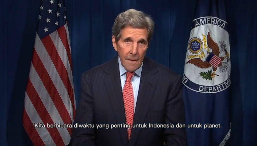 Utusan Khusus Presiden Joe Biden untuk isu perubahan iklim John Kerry (www.instagram.com/@siti.nurbayabakar)