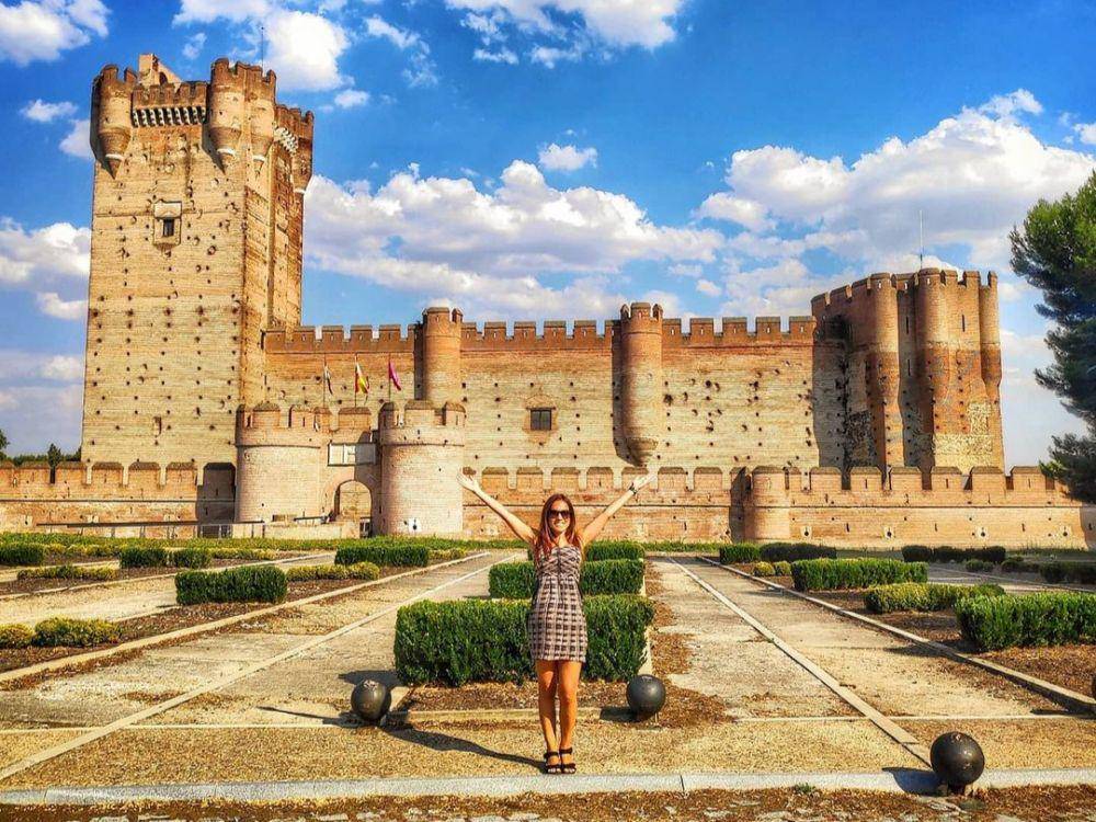 Castillo de la Mota - Valladolid (instagram.com/c_ris81)