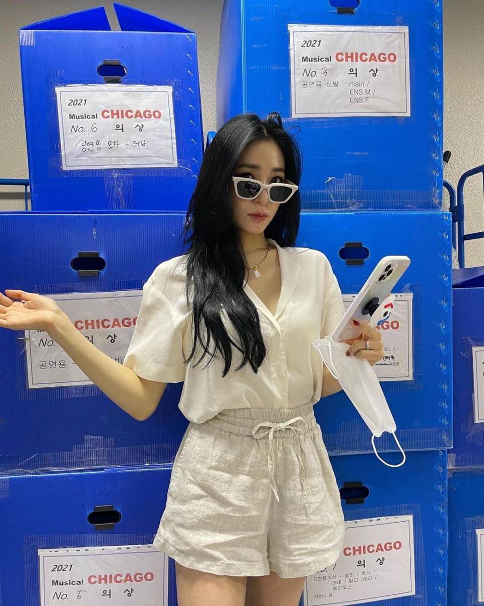 potret Tiffany (instagram.com/tiffanyyoungofficial)