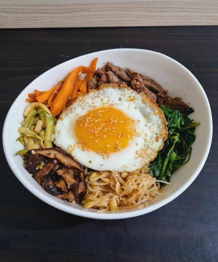 bibimbap (instagram.com/___yummy_journey)