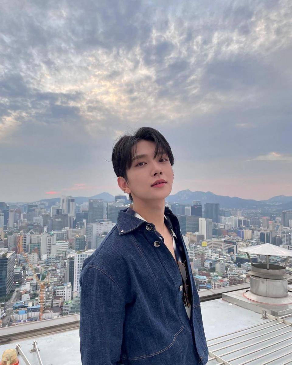 Joshua SEVENTEEN (instagram.com/joshu_acoustic)