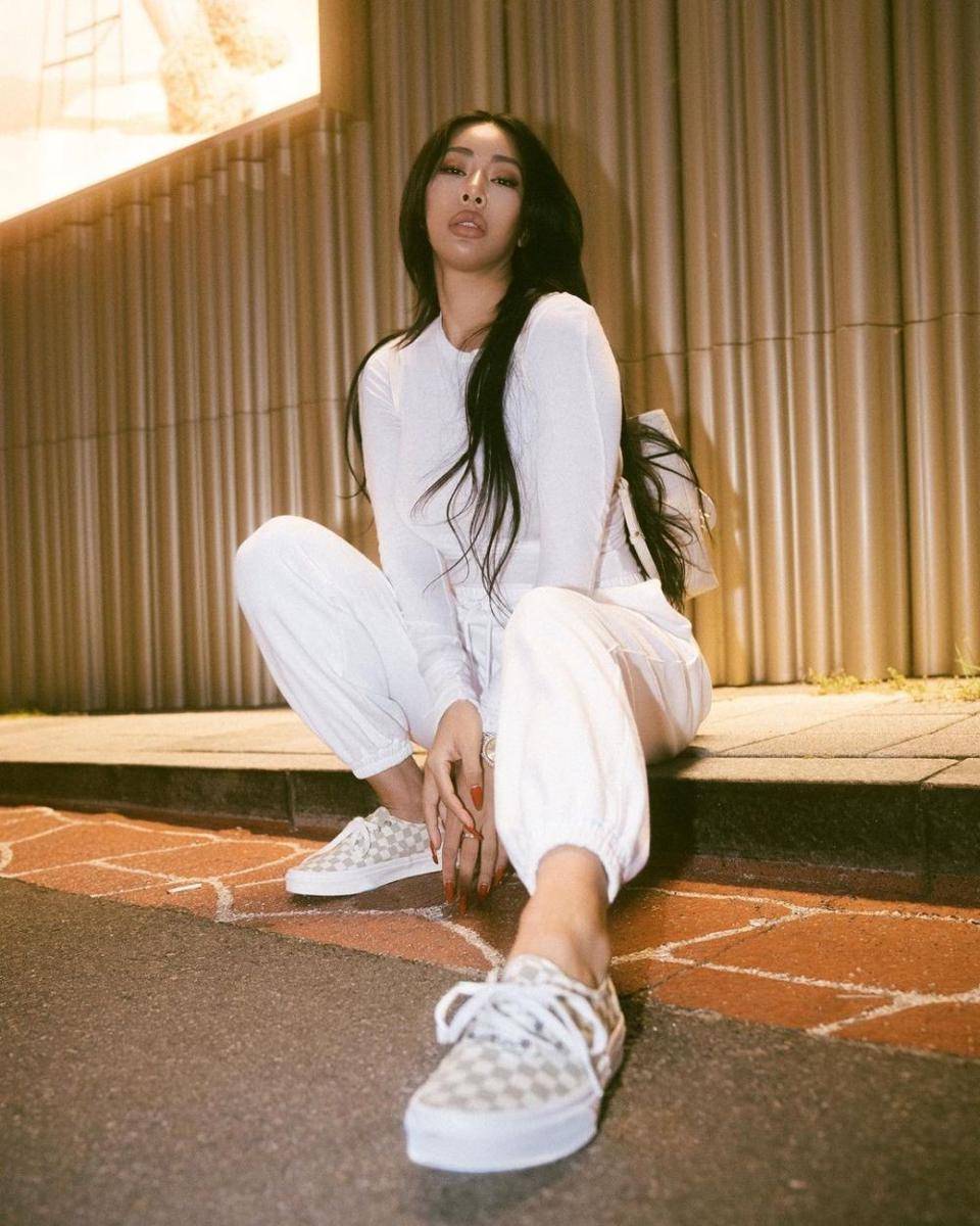Jessi (instagram.com/jessicah_o)