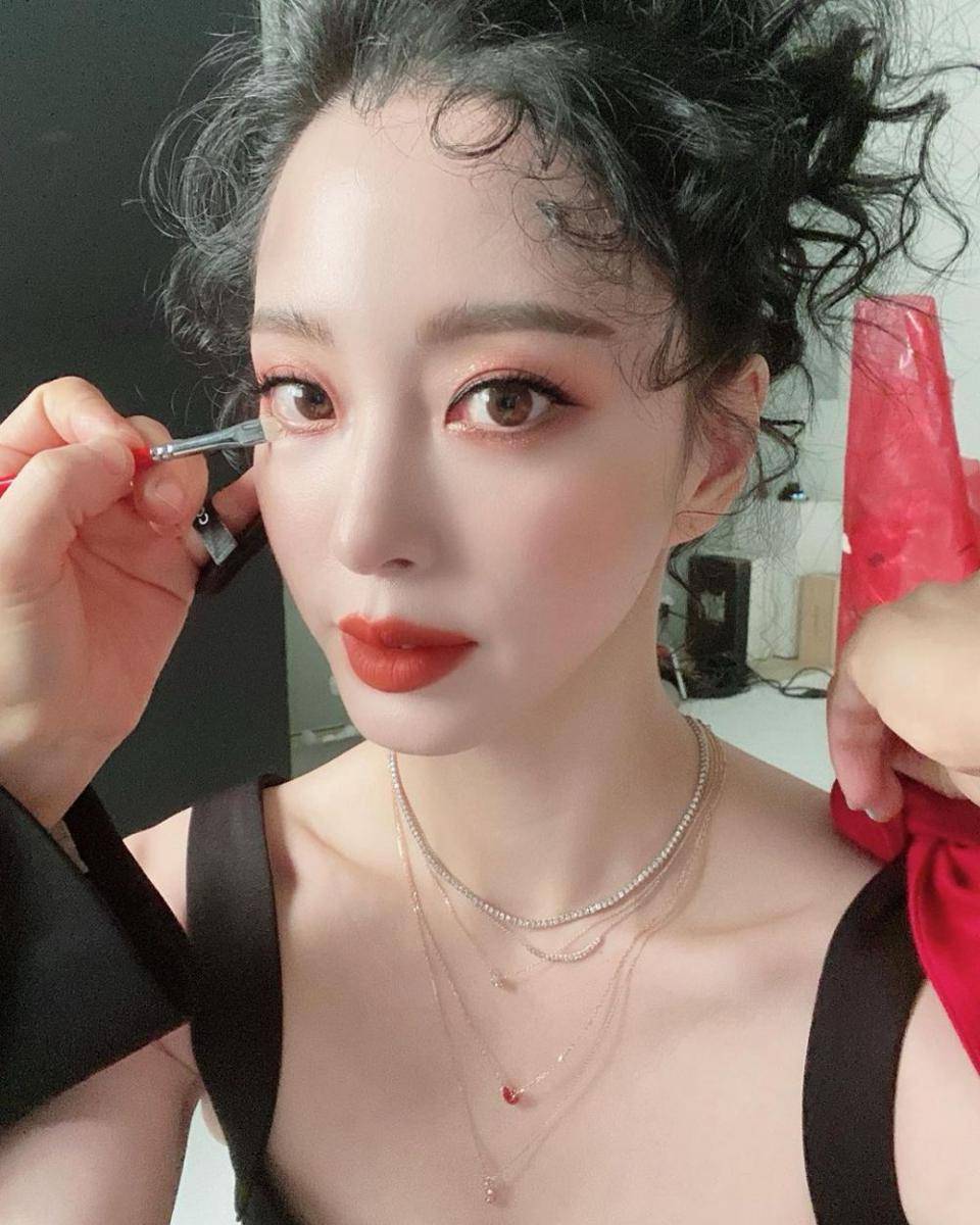 Han Ye Seul (instagram.com/han_ye_seul_)