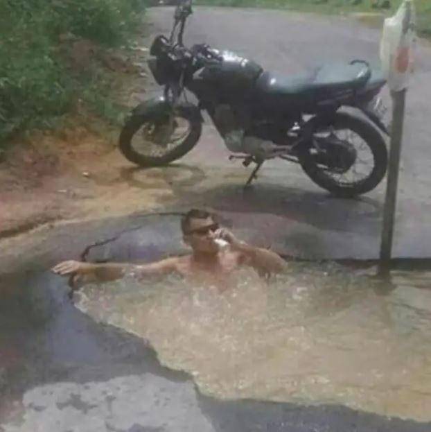 potret berendam kocak (instagram.com/sukijan.id)