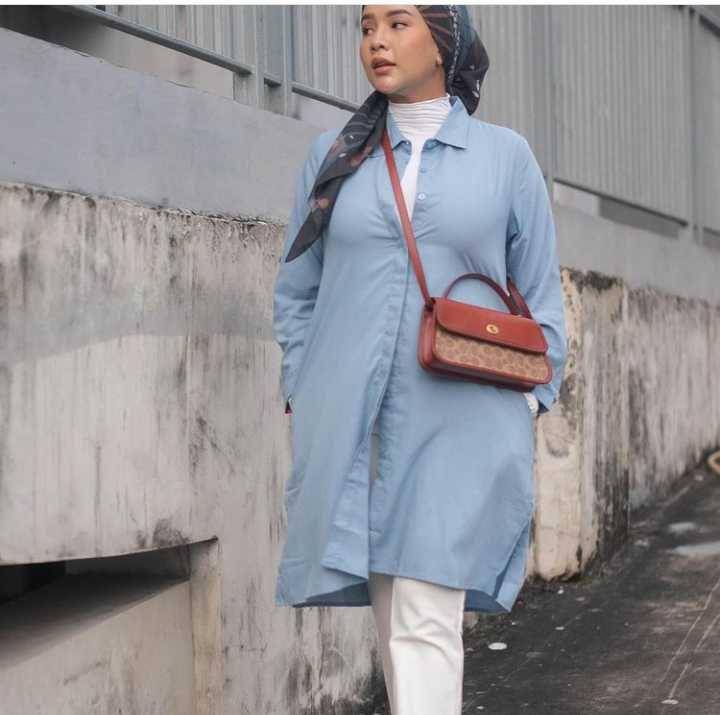 Dea Rizkita (instagram.com/dearizkita)