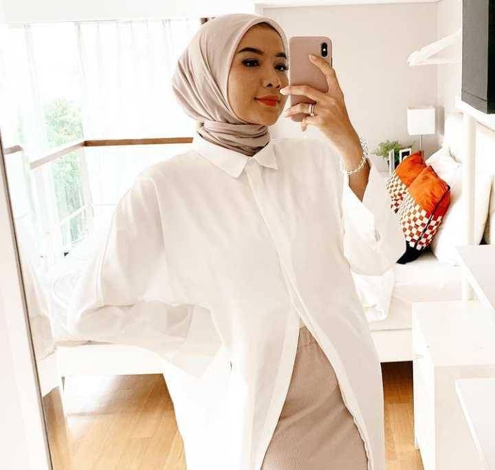 Dea Rizkita (instagram.com/dearizkita)