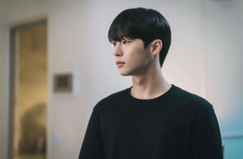 Bae In Hyuk (instagram.com/inhyuk_bb)