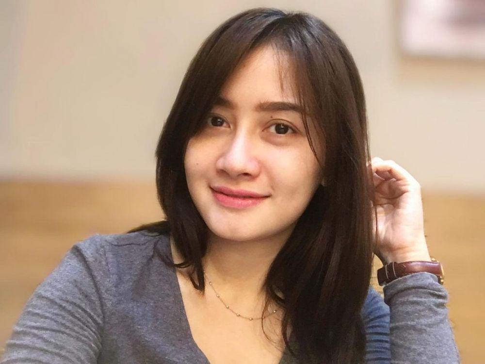 10 Potret Terbaru Lyia Amelia eks Trio Macan, Jadi Pemandu Uang Kaget!