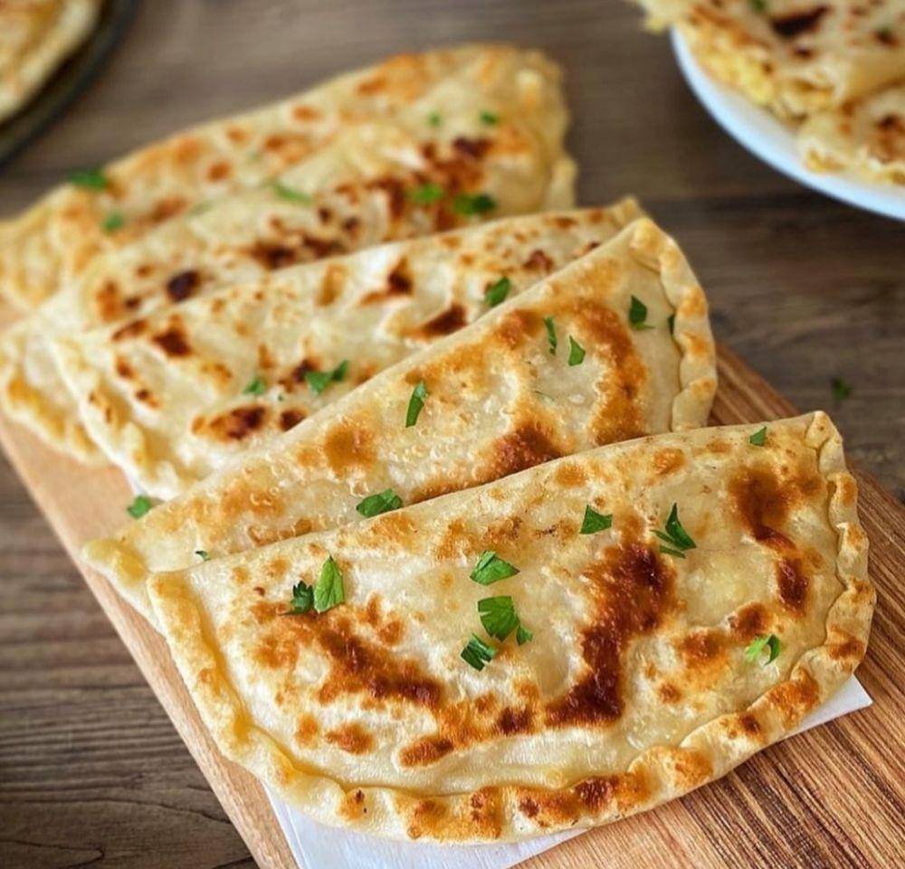 gözleme (instagram.com/yemektariflerichefi)