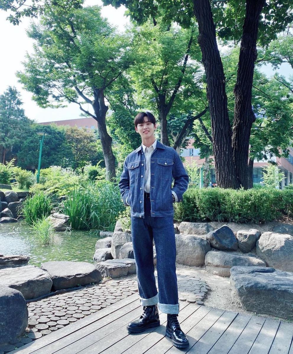 Hongseok PENTAGON (instagram.com/_hongseokie)