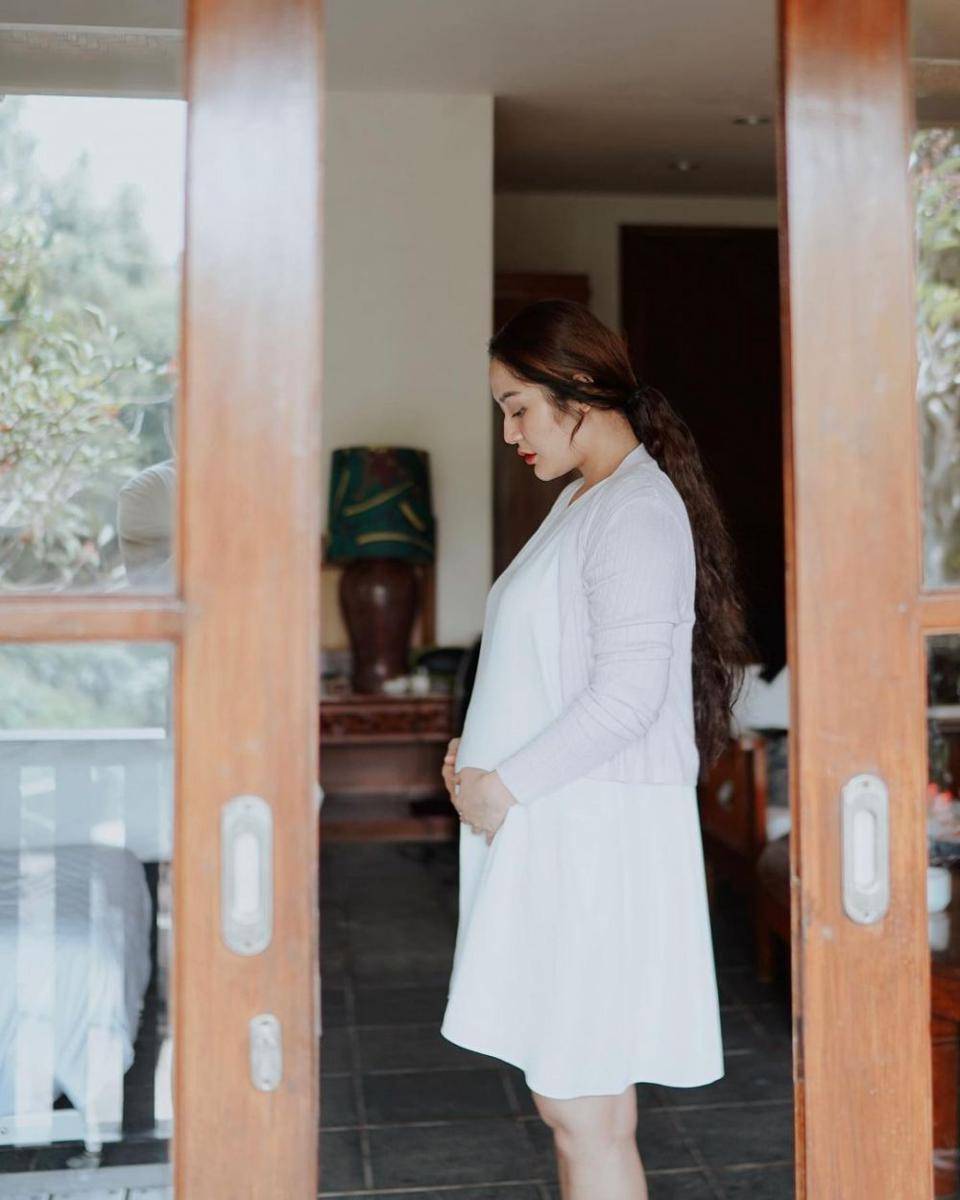 potret kehamilan Siti Badriah (instagram.com/sitibadriahh)