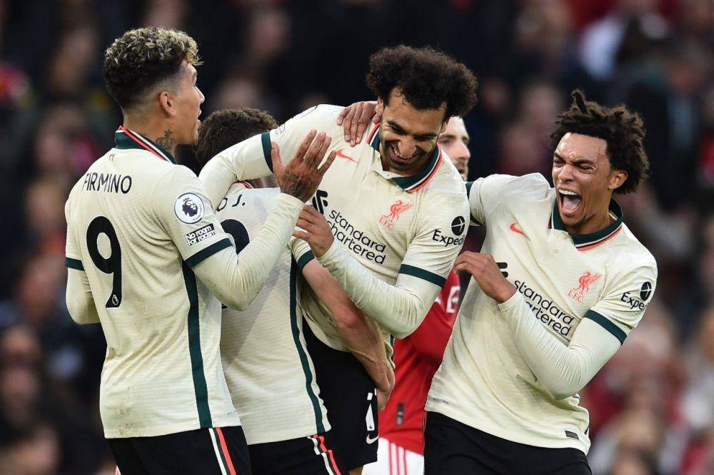 Para pemain Liverpool merayakan gol Mohamed Salah ke gawang Manchester United (Twitter @LFC)