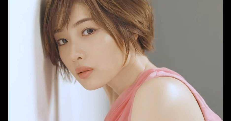 Satomi Ishihara (instagram.com/ishiharasatomi_pictures)