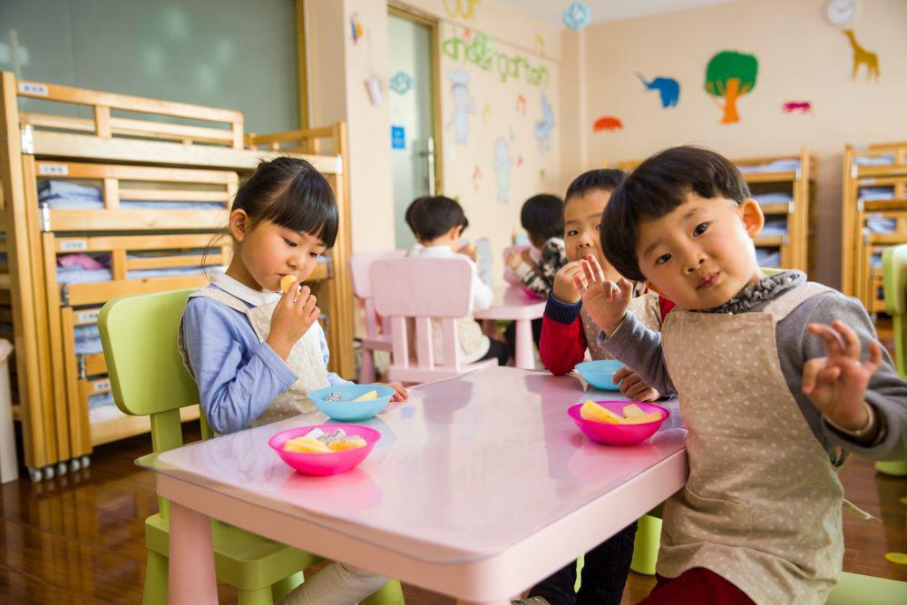 10 Kosakata yang Kerap Diucapkan Anak-anak di Jepang