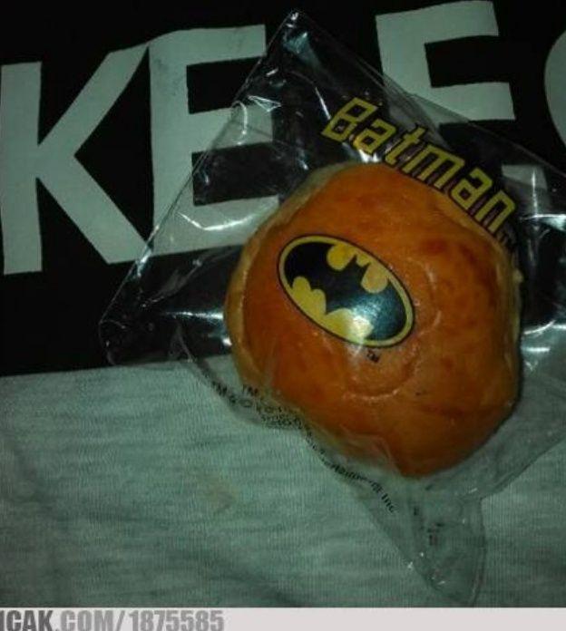 tulisan nyeleneh dibungkus makanan (1cak.com)