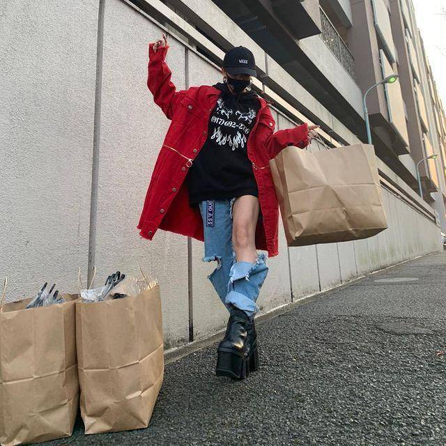 OOTD Kumi Koda (instagram.com/kodakumi_official)