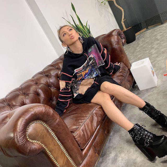OOTD Kumi Koda (instagram.com/kodakumi_official)