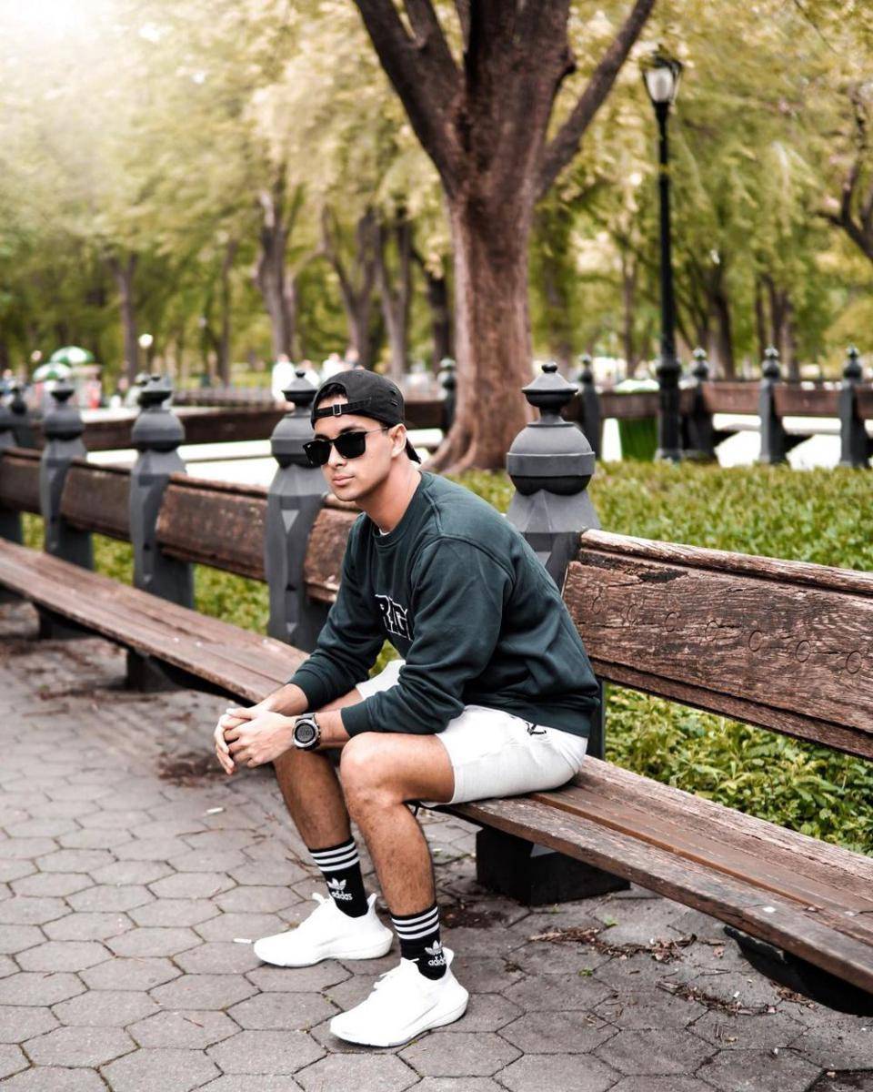 Gaya busana Salim Nauderer (instagram.com/salimnauderer)
