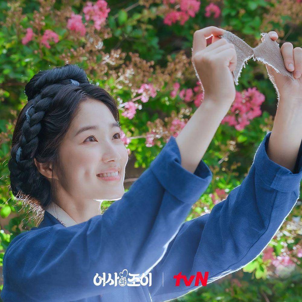 Kim Hye Yoon di drama Inspector Joy (instagram.com/tvn_drama)