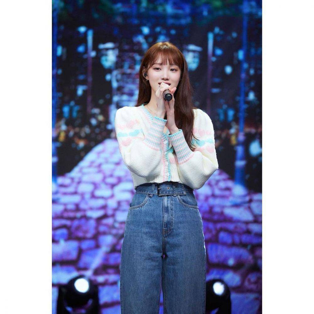 Lee Sung Kyung (instagram.com/yg_stage)
