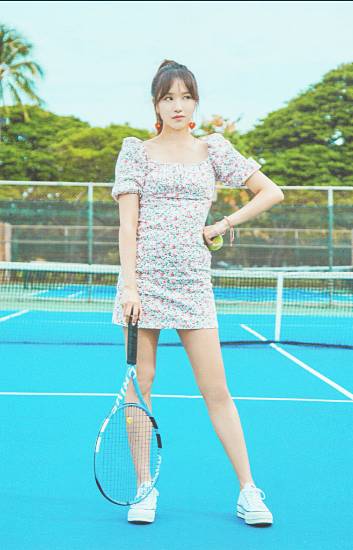 Dress Mina Twice (twitter.com/TwiceZzangfan)