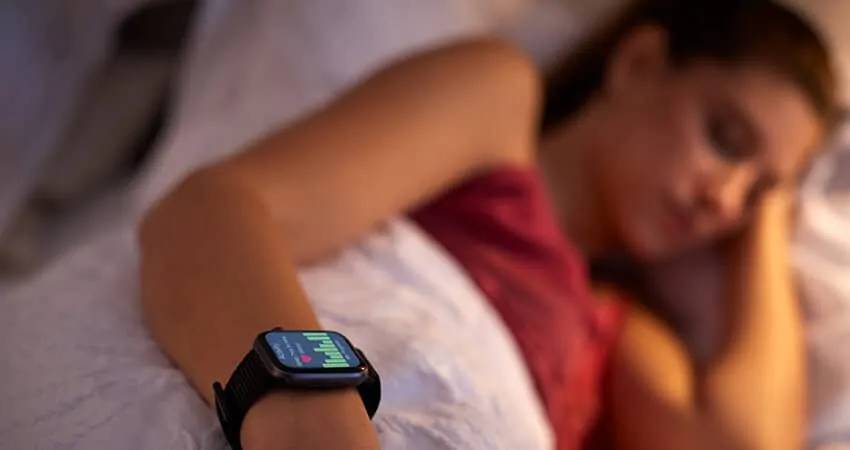 ilustrasi smartwatch pelacak tidur (smartbedtime.com)