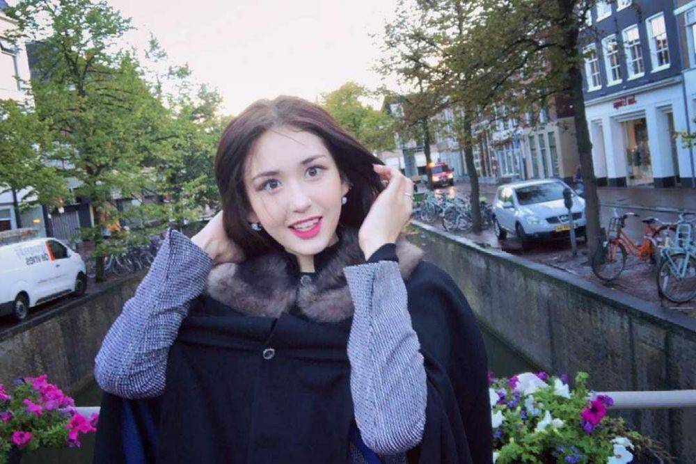 Somi (instagram.com/somsomi0309)