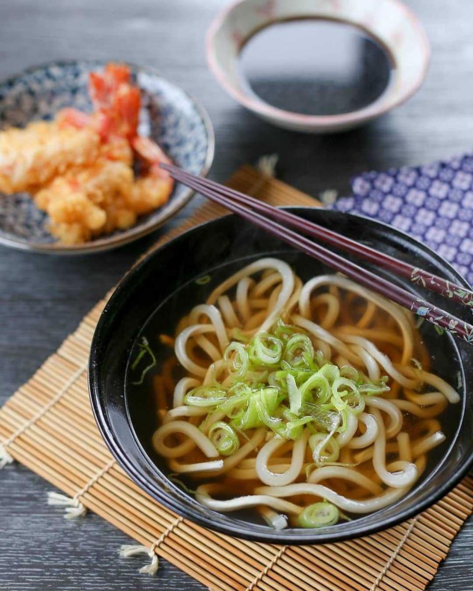 Resep Bikin Kake Udon Ala Marugame, Yuk Cobain!