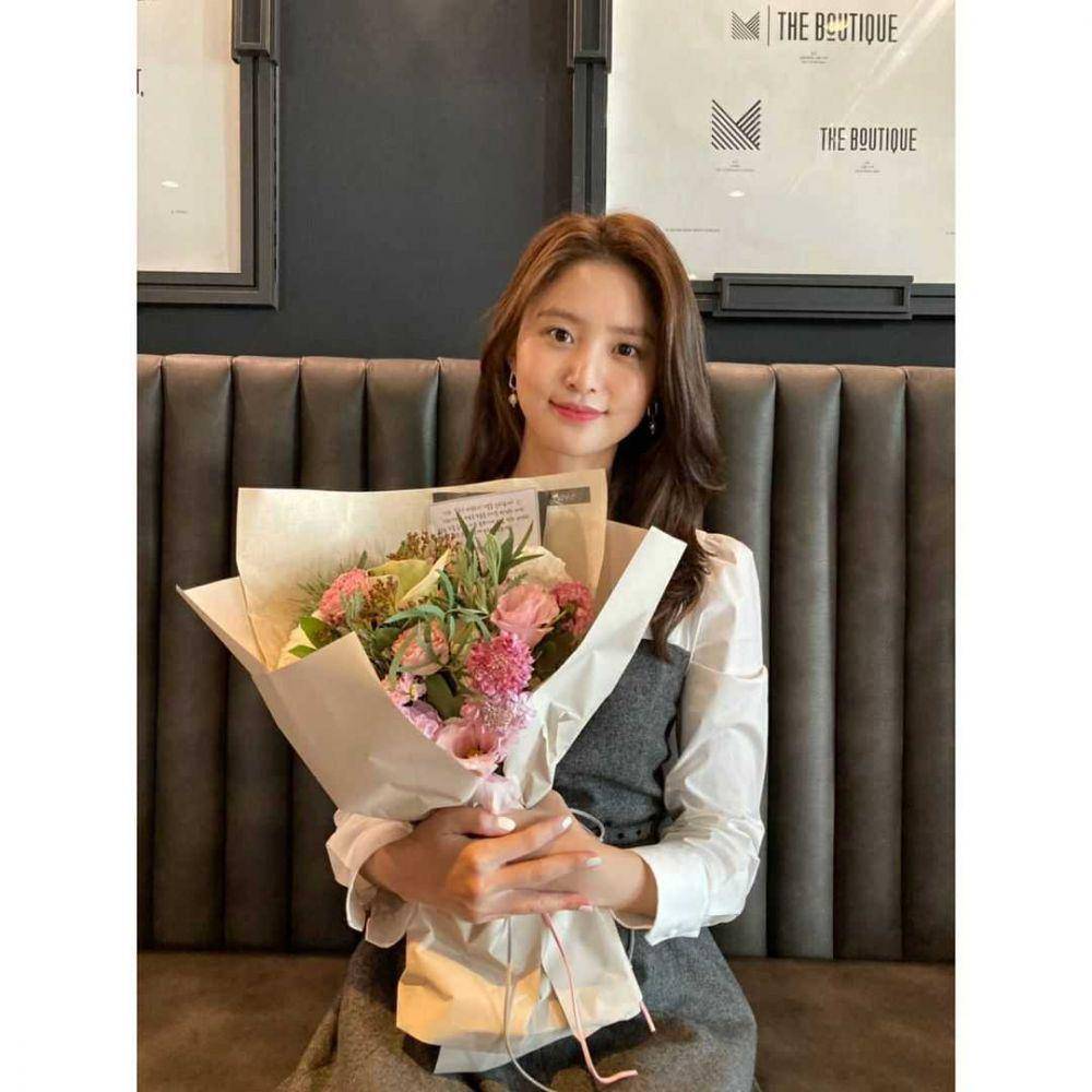 Park Jeong Hwa (instagram.com/jwidecompany)