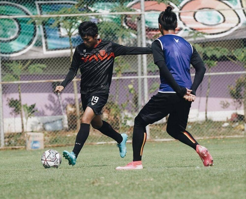 Badak Lampung FC bertekad menutup laga putaran pertama babak penyisihan grup Liga 2 2021. (instagram/@badaklampungfc)