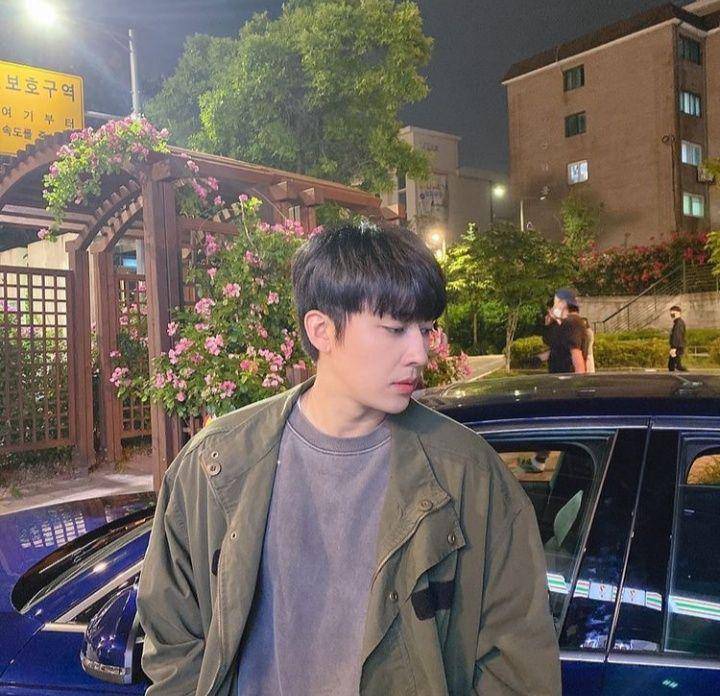 Son Ho Jun (instagram.com/sonhojun_official)