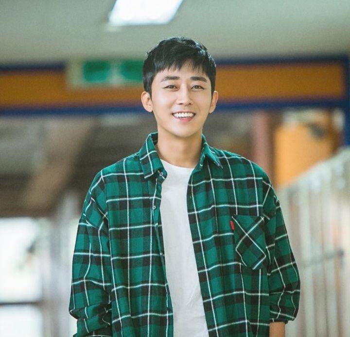 Son Ho Jun (instagram.com/sonhojun_official)
